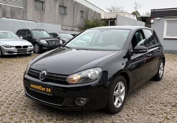 VW Golf 184.000 km 4.900 &euro; Haan 42781