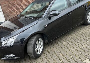 Chevrolet Cruze 57.635 km 5.999 &euro; Köln 51069