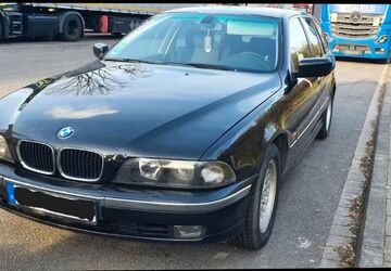 BMW 520 243.000 km 1.800 &euro; Kerpen 50169