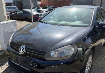 VW Golf 180.246 km 3.450 &euro; Köln 51109