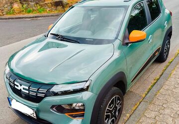 Dacia Spring 26.500 km 11.500 &euro; Bergisch Gladbach 51467