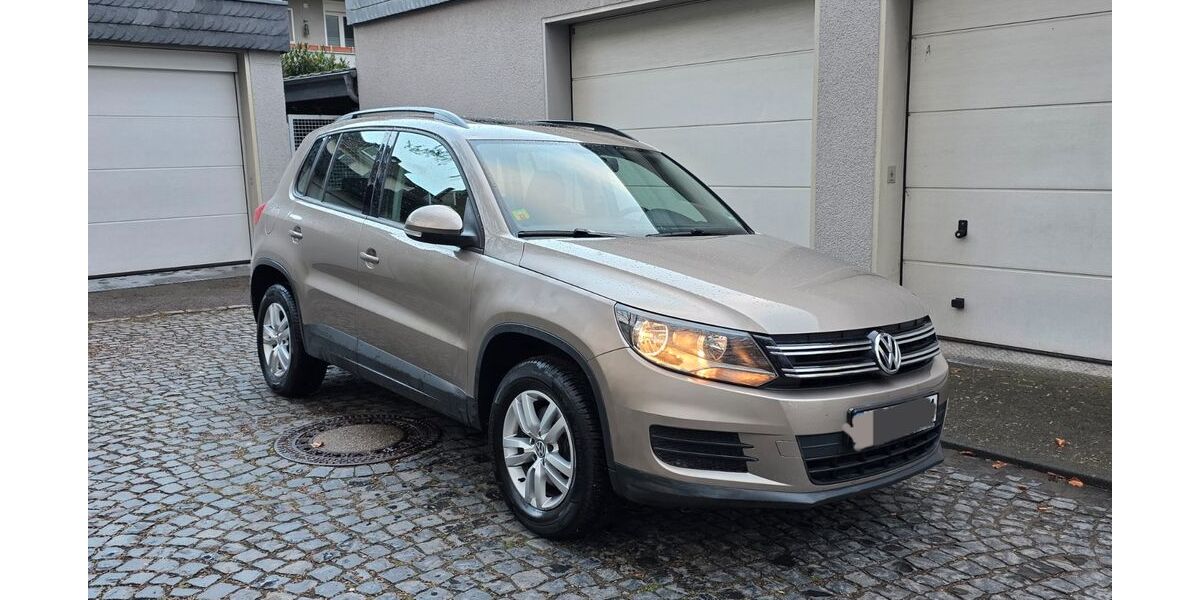 VW Tiguan 81.505 km 11.000 &euro; Köln 51065