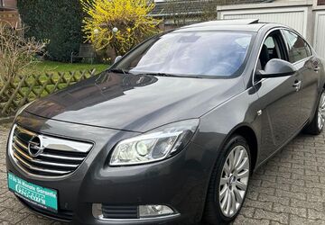 Opel Insignia 185.000 km 5.950 &euro; Düsseldorf 40589