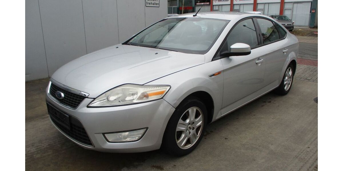 Ford Mondeo 255.000 km 1.970 &euro; Köln 51105