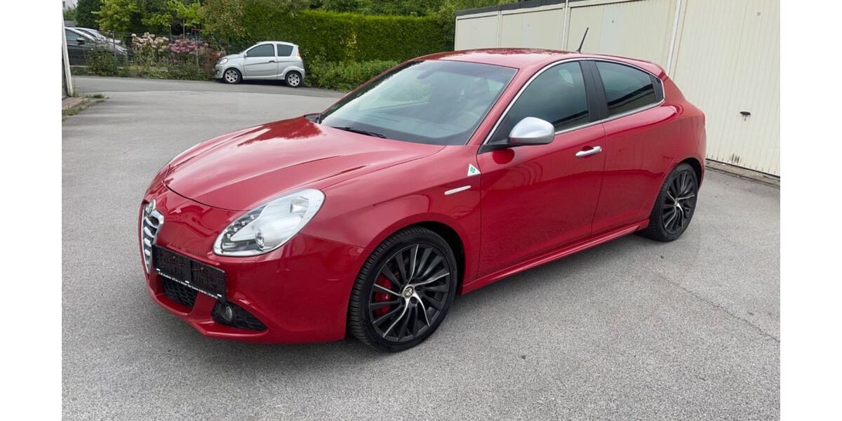 Alfa Romeo Giulietta 80.300 km 14.500 &euro; Remscheid 42855