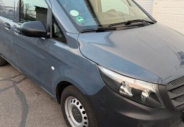 Mercedes-Benz Vito 151.000 km 9.250 &euro; Köln 51149