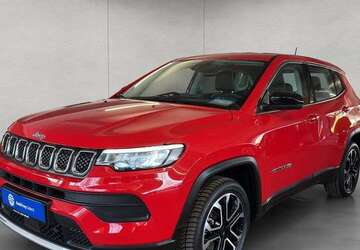 Jeep Compass 15.482 km 22.490 &euro; Düsseldorf 40233