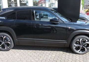 Mazda MX-30 3.985 km 25.999 &euro; Bergisch Gladbach 51465