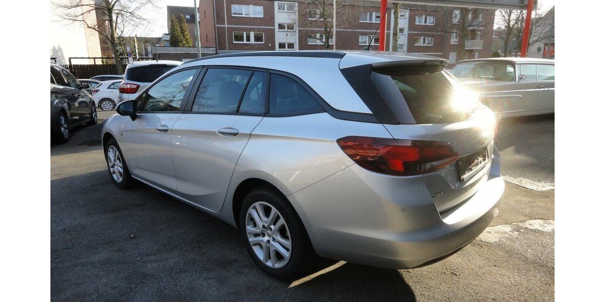Opel Astra Edition 1,4 Klimatr. PDC V+H Allwetter Shz 90.000 km 8.990 &euro; Neuss 41462