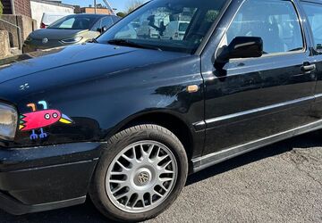 VW Golf 164.000 km 5.900 &euro; Leverkusen 51377