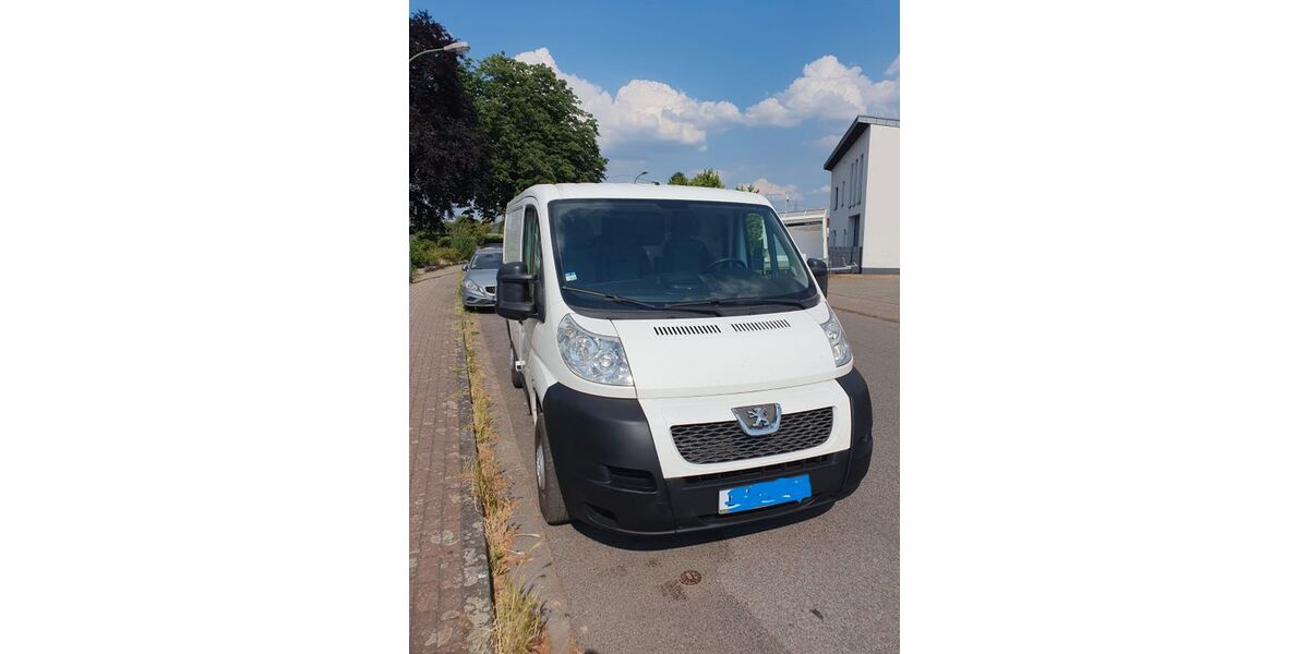 Peugeot Boxer 227.000 km 6.800 &euro; Düsseldorf 40221