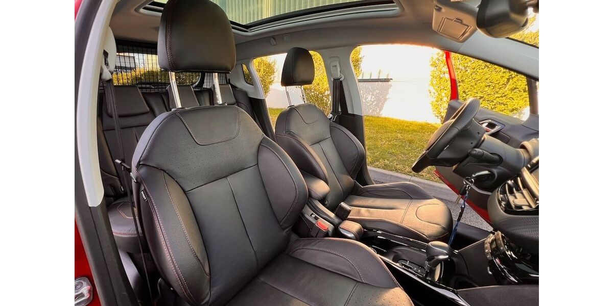 Peugeot 2008 37.500 km 17.000 &euro; Düsseldorf 40627