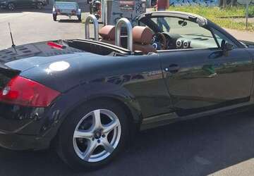 Audi TT 198.700 km 6.200 &euro; Köln, Stadt 50823