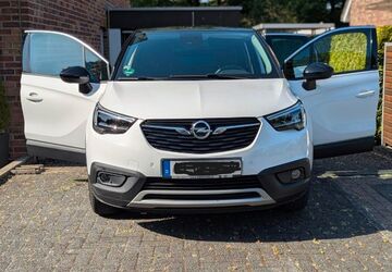 Opel Crossland (X) 5.050 km 14.900 &euro; Leverkusen 51375