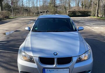 BMW 318 148.774 km 2.800 &euro; Grevenbroich 41515
