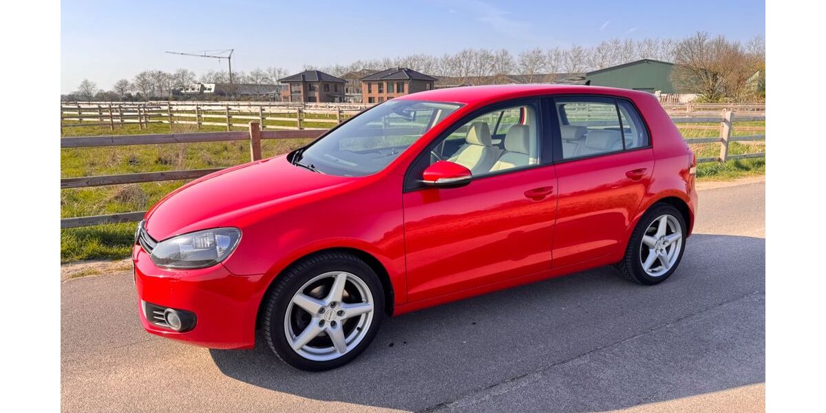VW Golf 145.000 km 4.699 &euro; Kaarst 41564