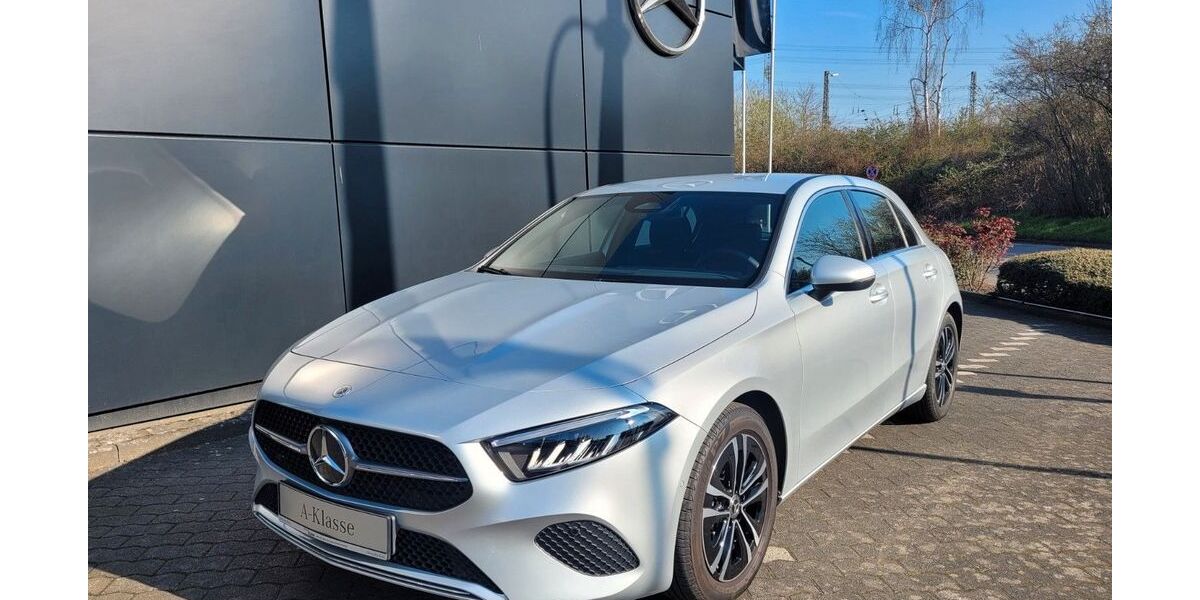 Mercedes-Benz A 180 24.935 km 25.980 &euro; Brühl 50321