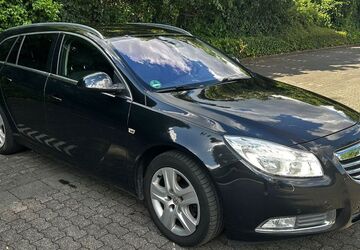 Opel Insignia 225.300 km 4.800 &euro; Köln 50999
