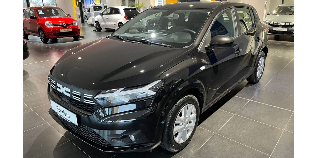 Dacia Sandero 4.990 km 16.990 &euro; Langenfeld 40764
