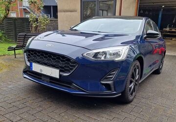 Ford Focus 181.000 km 6.500 &euro; Monheim 40789