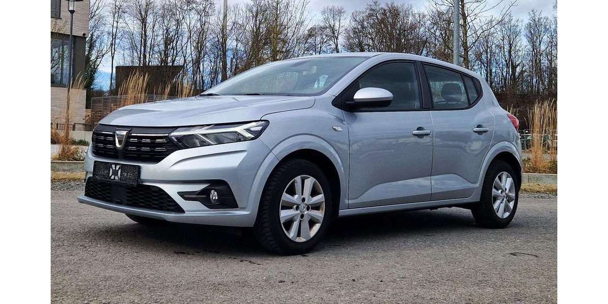 Dacia Sandero 32.000 km 12.500 &euro; Bergisch Gladbach 51469