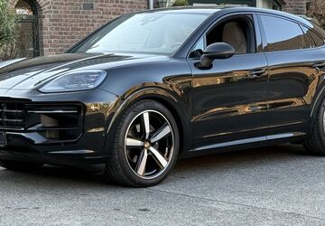Porsche Cayenne 11.000 km 105.790 &euro; Frechen (bei Köln) 50226