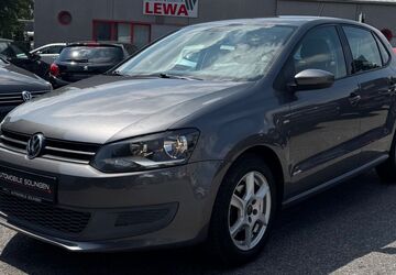 VW Polo 119.300 km 4.990 &euro; Solingen 42653