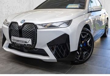BMW iX 21.582 km 48.990 &euro; Leverkusen 51371