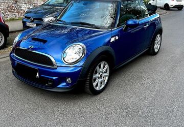 Mini Cooper SD Cabrio 107.500 km 10.800 &euro; Köln 50668