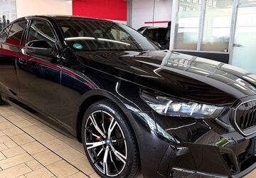 BMW i5 4.950 km 69.850 &euro; Köln 50739