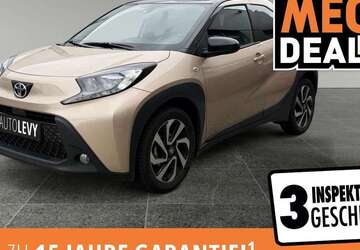 Toyota Aygo 13.306 km 15.987 &euro; Dormagen 41540