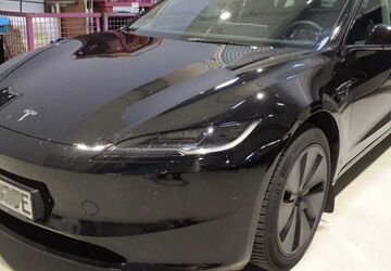 Tesla Model 3 48.503 km 33.800 &euro; Köln 50996