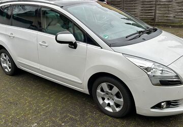 Peugeot 5008 159.000 km 3.990 &euro; Köln 51069