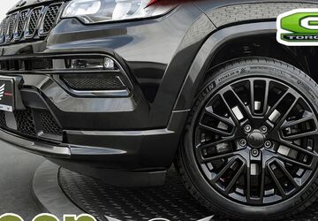 Jeep Compass 24.184 km 22.490 &euro; Düsseldorf 40625