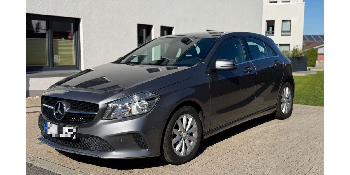 Mercedes-Benz A 180 92.000 km 12.500 &euro; Burscheid 51399
