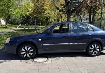 Chevrolet Evanda 110.000 km 1.999 &euro; Köln 51103