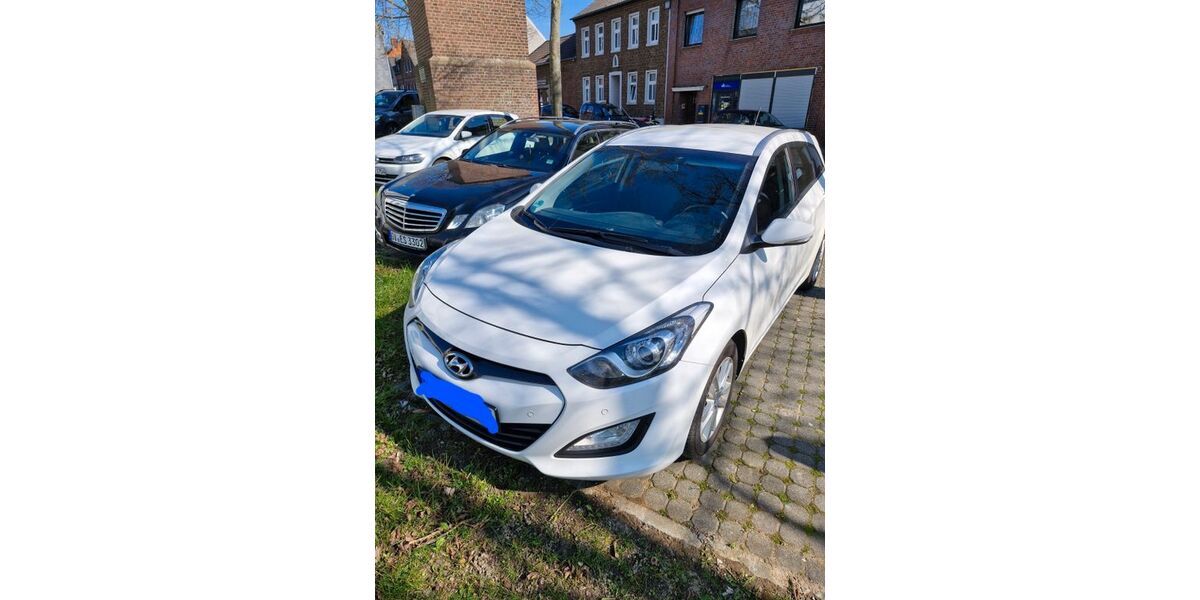 Hyundai i30 83.000 km 9.999 &euro; Ratingen 40880