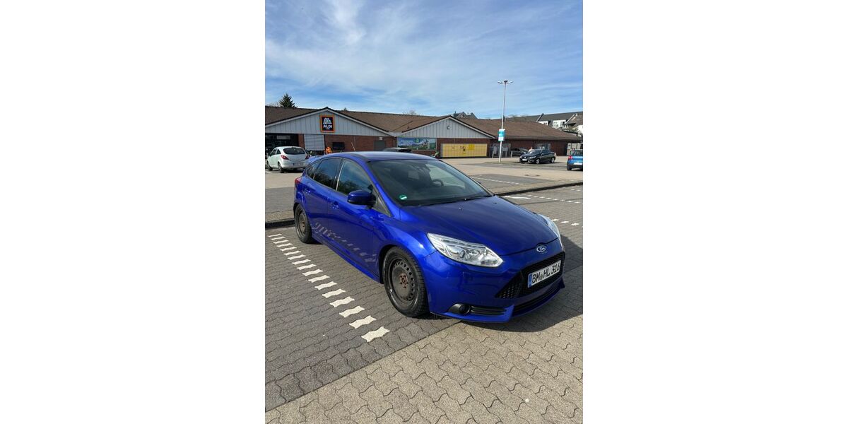 Ford Focus 117.670 km 12.000 &euro; Köln 50739