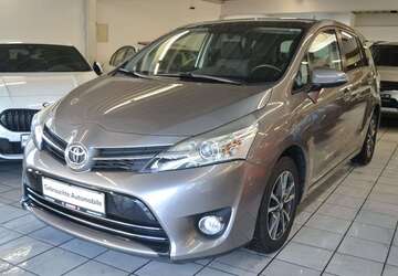 Toyota Verso 200.000 km 6.950 &euro; Solingen 42719
