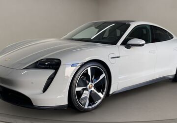 Porsche Taycan 42.358 km 62.700 &euro; Köln 50823