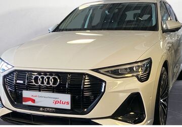Audi e-tron 32.494 km 30.480 &euro; Hilden 40721