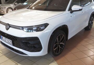 VW Tayron 13.300 km 63.545 &euro; Neuss 41469