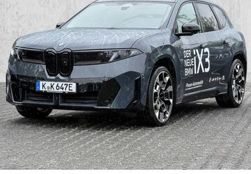 BMW iX3 2.155 km 89.480 &euro; Köln-Nord 50739