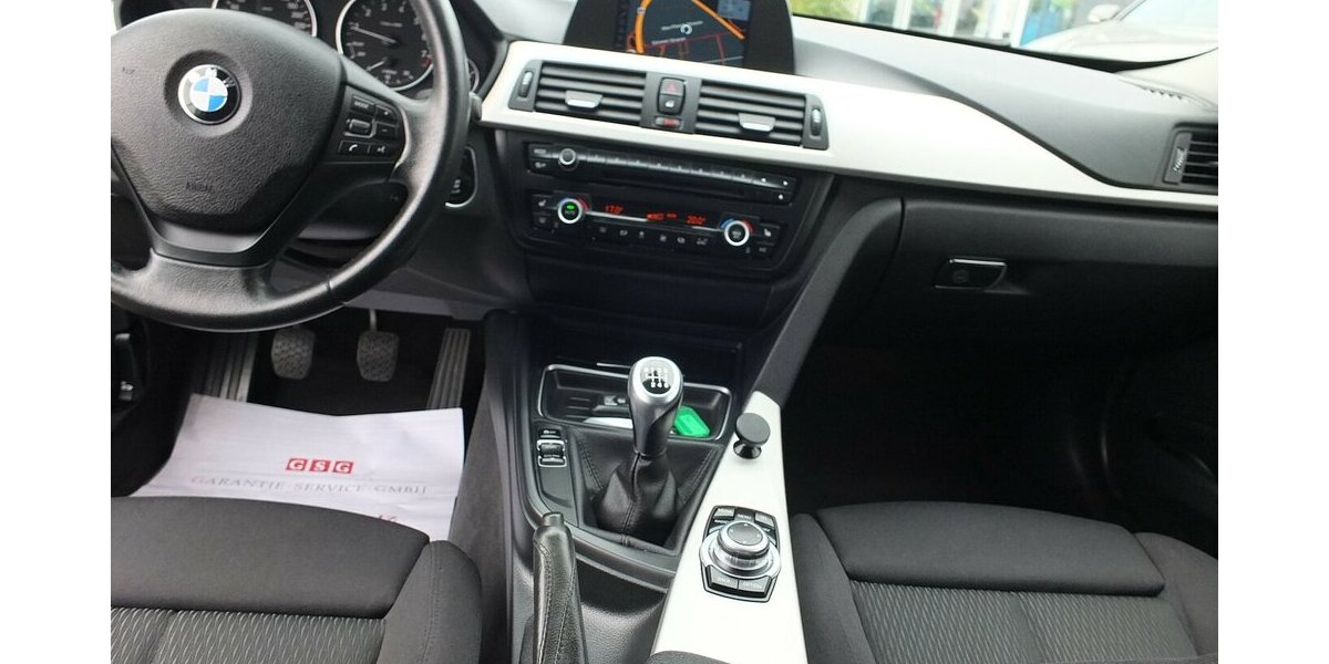 BMW 316i NAVI KLIMAAUTOMATIK 19 ZOLL PDC SHZ 99.865 km 12.798 &euro; Köln 50858