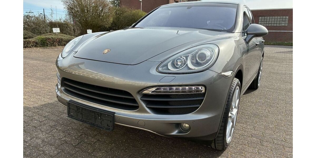Porsche Cayenne 299.800 km 15.000 &euro; Willich 47877