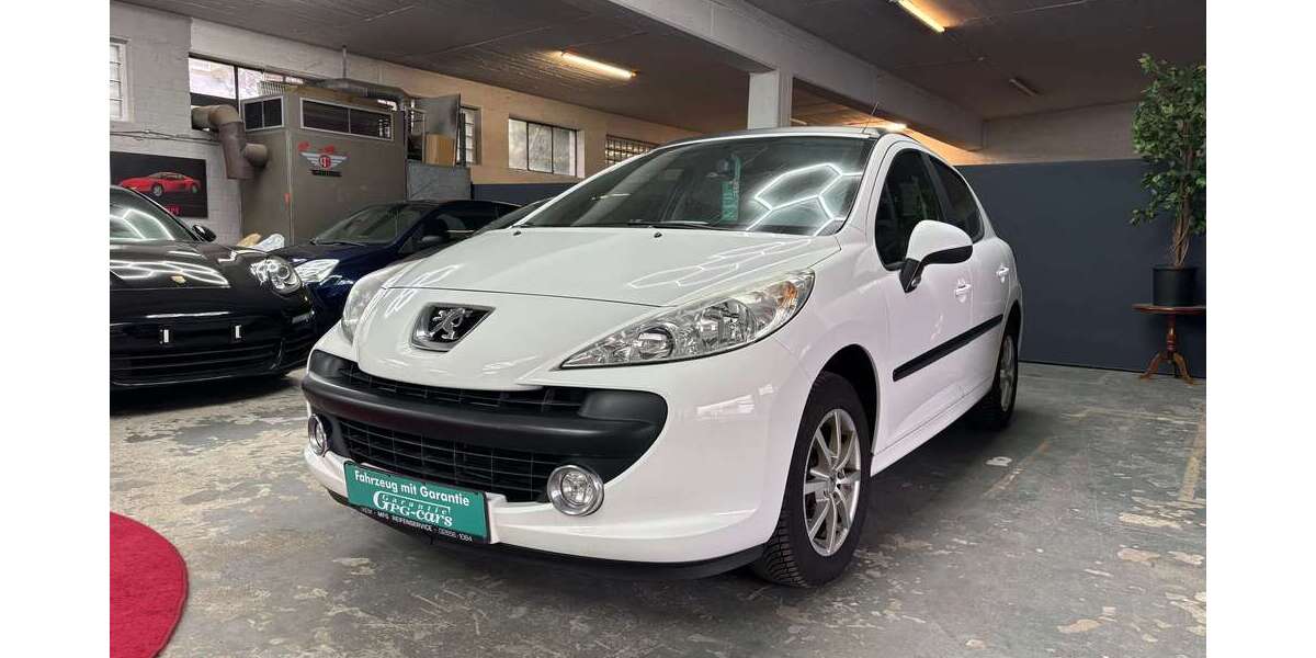 Peugeot 207 100.000 km 4.250 &euro; Köln 50677