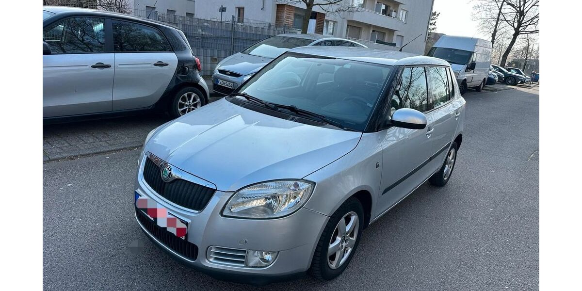 Skoda Fabia 206.000 km 2.750 &euro; köln 50739