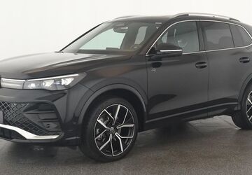 VW Tiguan 15.300 km 45.584 &euro; Neuss 41464