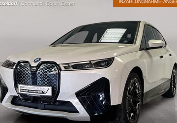 BMW iX 30.497 km 44.999 &euro; Düsseldorf 40237