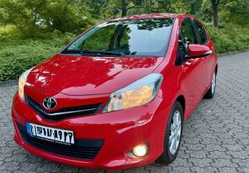 Toyota Yaris 135.000 km 5.100 &euro; Bergisch Gladbach 51469